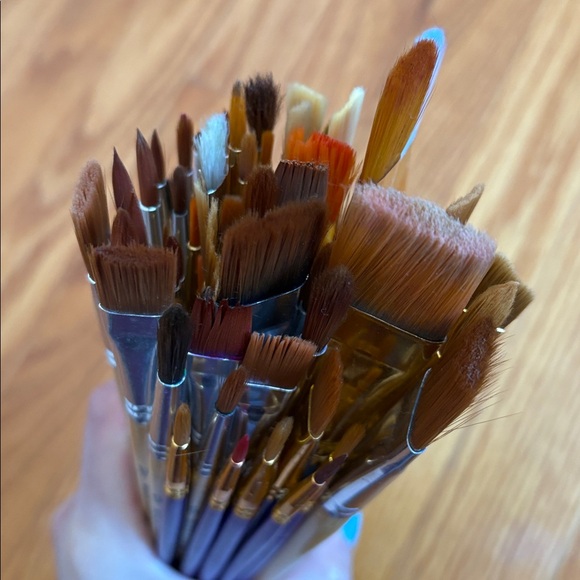 Assorted Paintbrushes - Picture 5 of 5